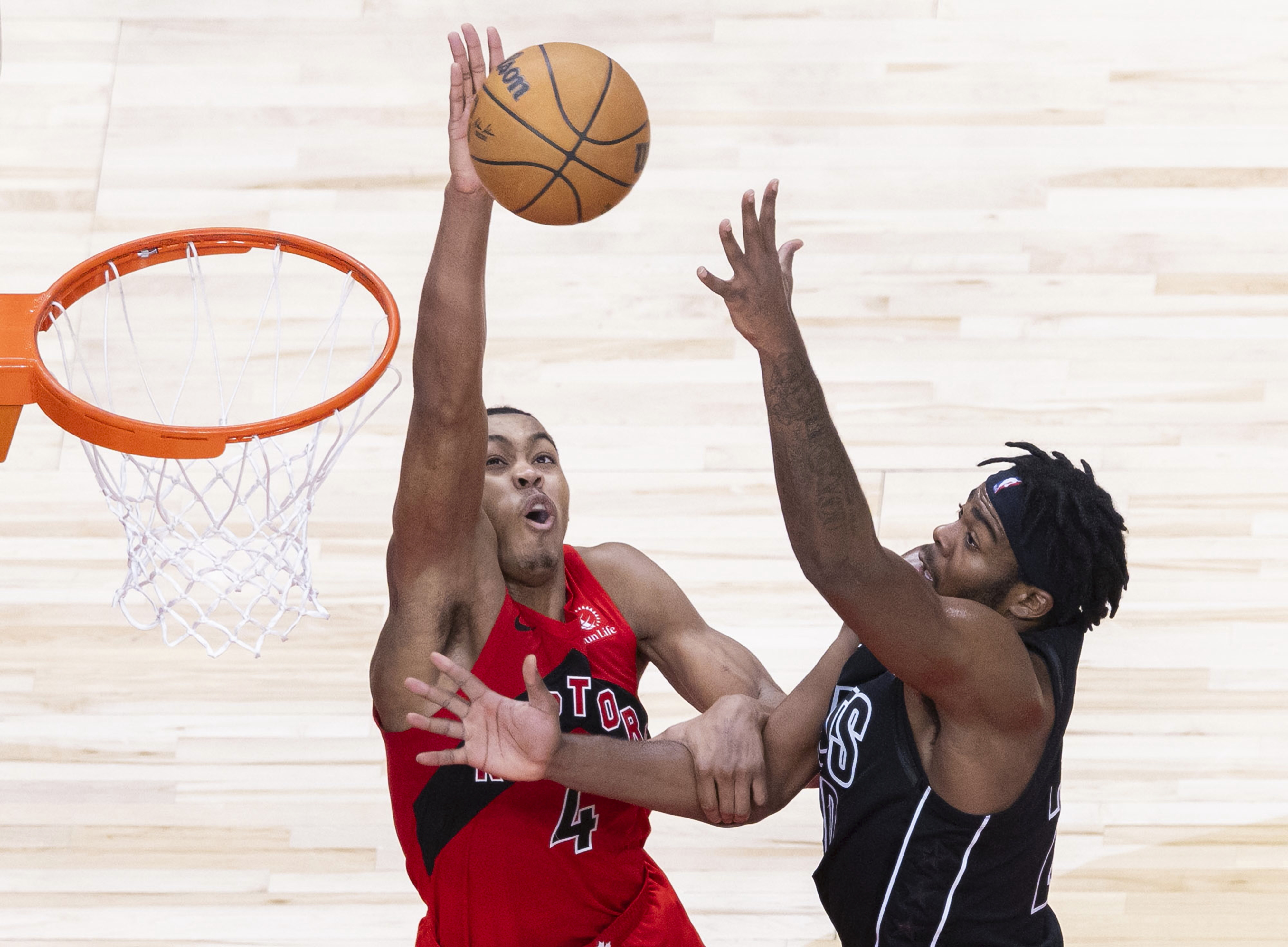 猛龙主场战胜奇才,晋级东部半决赛 猛龙主场战胜奇才,晋级东部半决赛